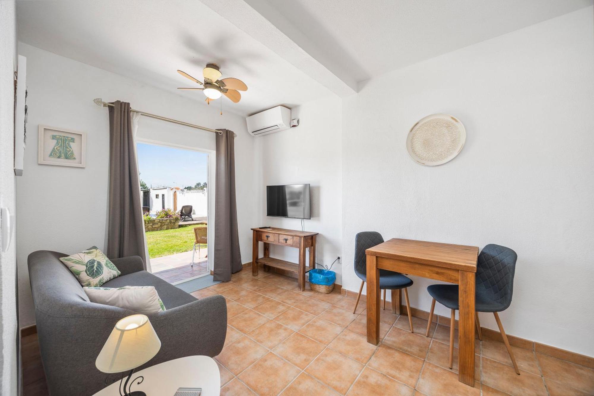 Casa Jardim Oasis Bed & Breakfast Lagoa  Exterior photo