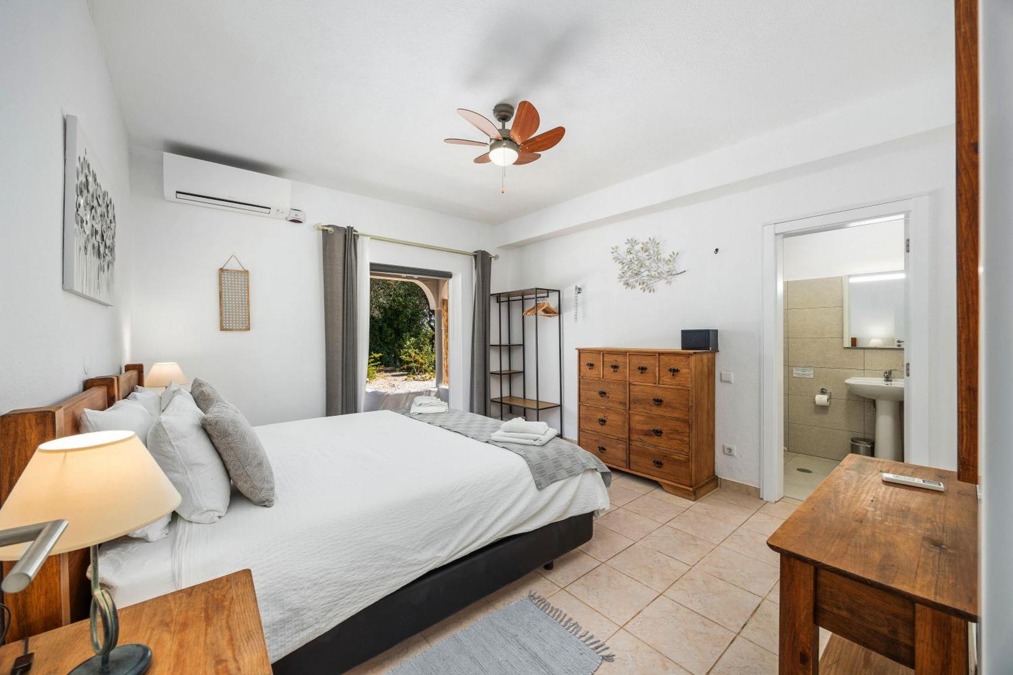 Casa Jardim Oasis Bed & Breakfast Lagoa  Exterior photo