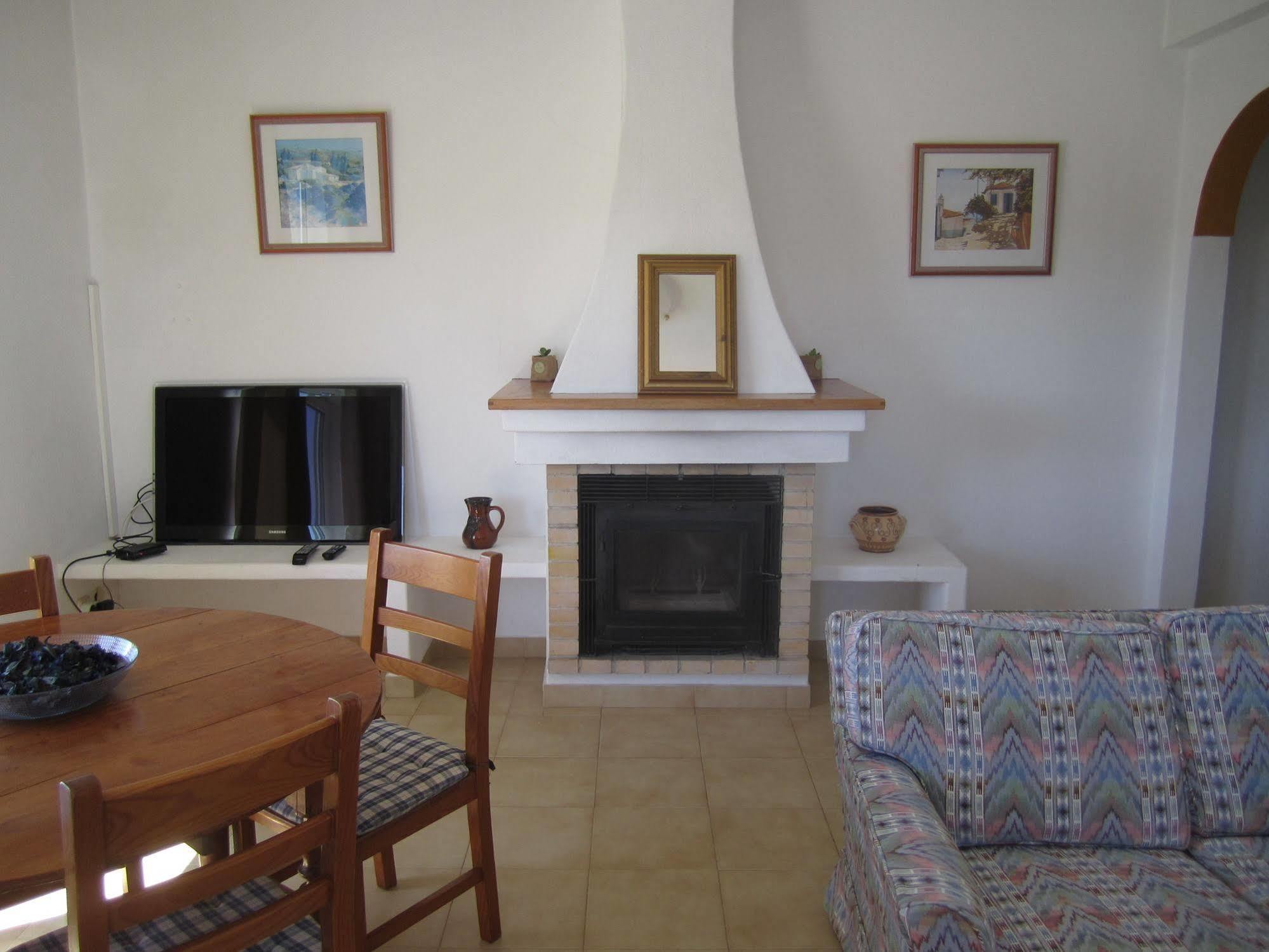 Casa Jardim Oasis Bed & Breakfast Lagoa  Exterior photo